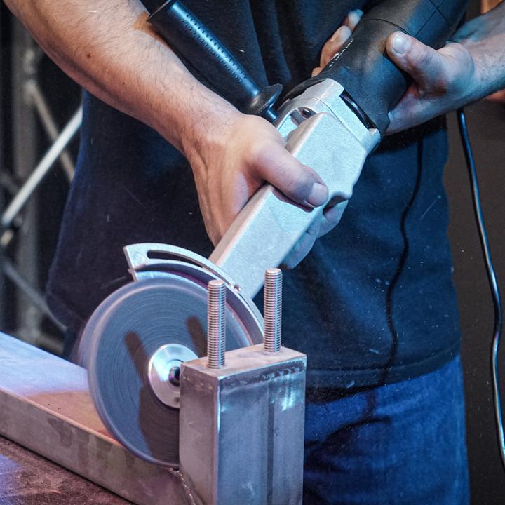 Image du produit Stahlwerk Ponceuse pour soudures d'angle KS-800 ST d'une puissance de 800 W Ponceuse (Ponceuses murales et de plafond, 800 W)