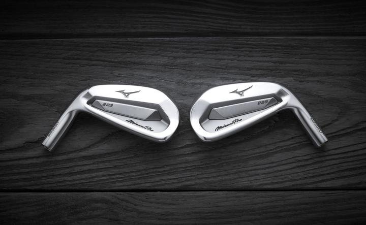 Produktbild Mizuno Miznuo Pro 223 LH (Linkshänder)