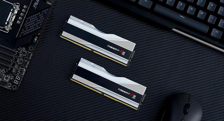 Produktbild G.Skill Trident Z5 RGB (2 x 16GB, 6400 MHz, DDR5-RAM, DIMM)