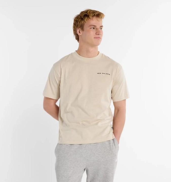 Immagine prodotto New Balance T-Shirt mit neu interpretierter Grafik (M)