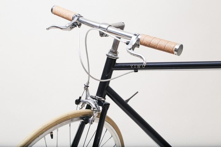 Actual product image MAY Yiwu (60 cm)