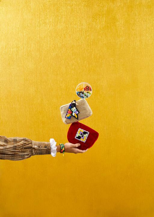 Produktbild LEGO Hogwarts Zubehörset (LEGO Dots)