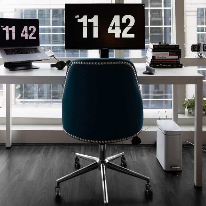 Actual product image Desire2 Swivel Castor