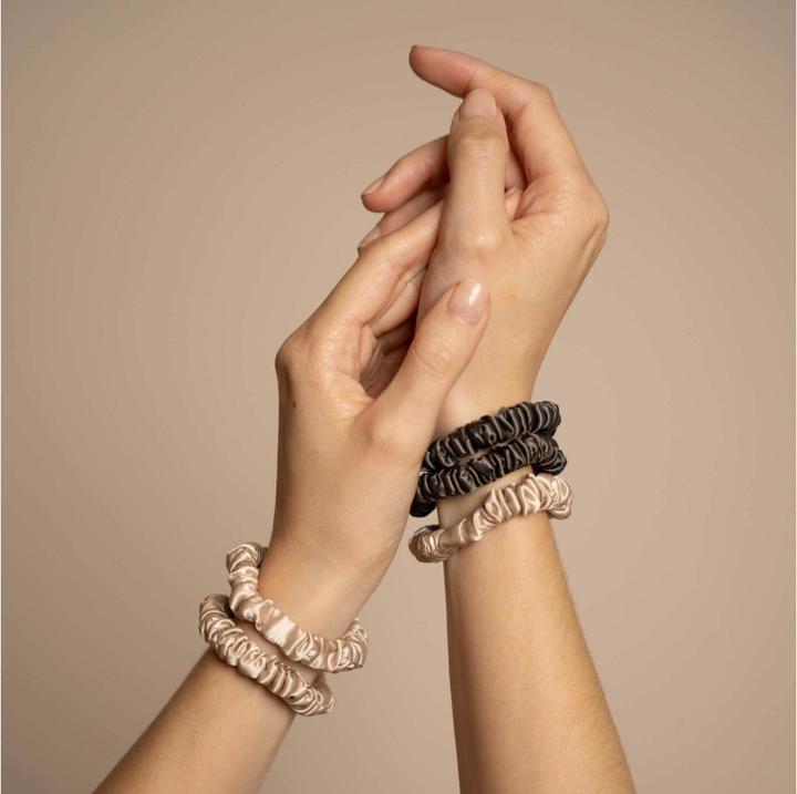 Image du produit VBEAUTY Seiden Scrunchie Skinny-Set (Élastiques à cheveux)