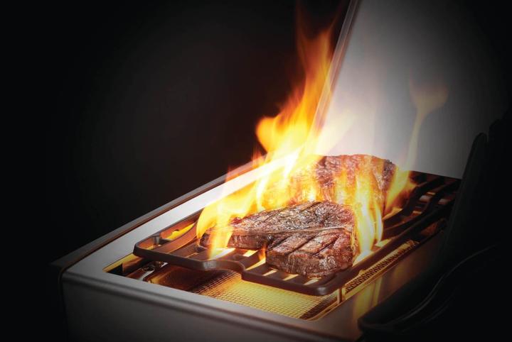 Produktbild Napoleon Grill Rogue 525SE (26.10 kW)