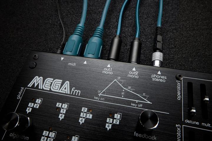 Actual product image Twisted Electrons MEGAfm MKII