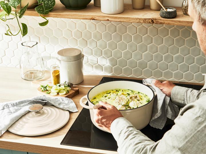 Produktbild Tefal LOV Bräter (25 cm, Kochtopf, Bräter + Schmortopf, Gusseisen)