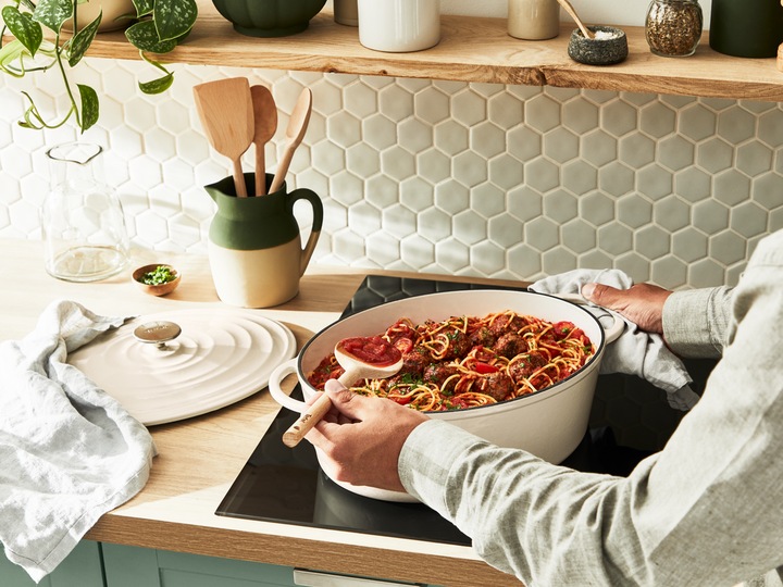 Produktbild Tefal LOV Bräter (34 cm, Bräter + Schmortopf, Kochtopf, Gusseisen)