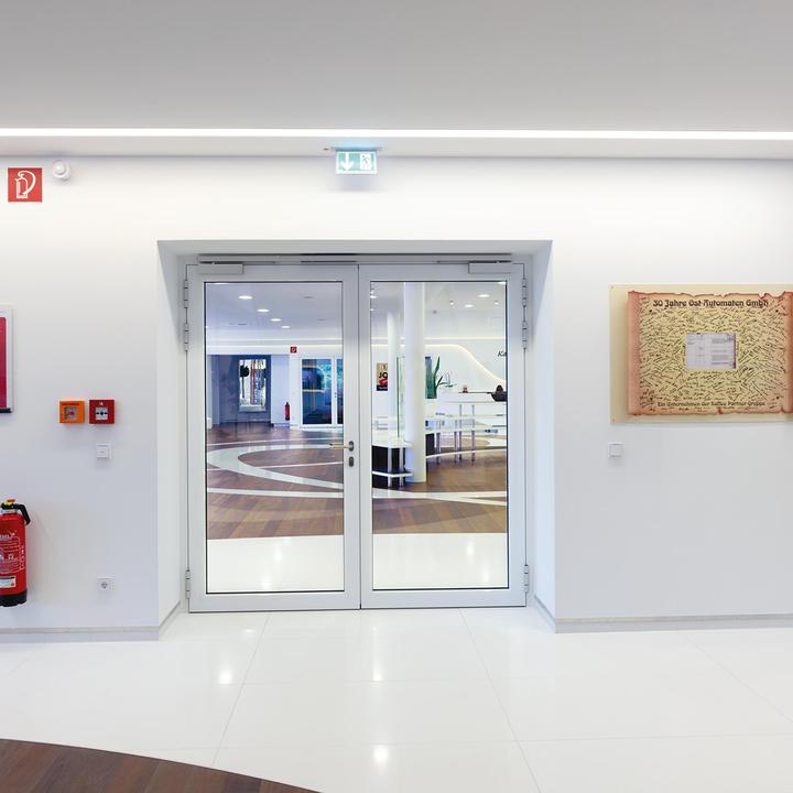 Actual product image Dormakaba Door closer TS 93 G Contur Design (Indoor)