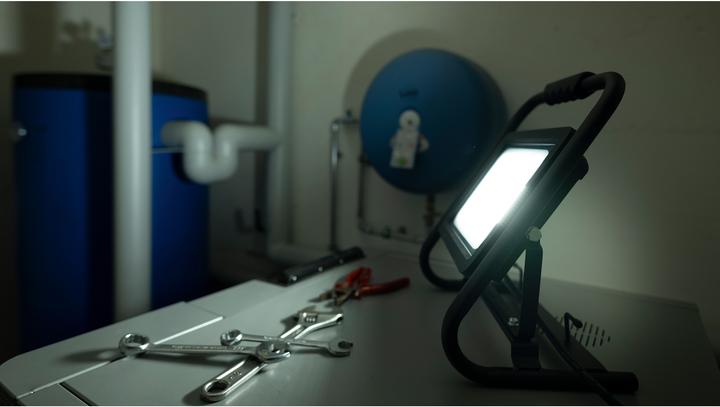 Produktbild Steffen WORKLIGHT LED Strahler 100W mit Traggriff 5m Kabel (16000 lm)