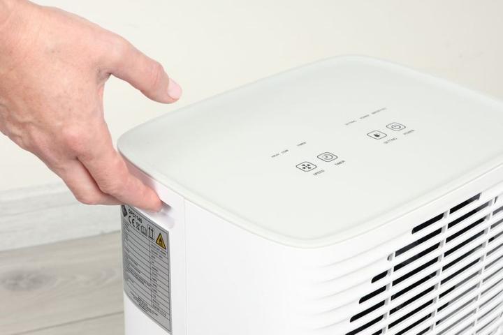 Image du produit Eldom Déshumidificateur 2 niveaux de circulation d'air Indicateur d'humidité Minuterie de 24 heures (20 m², 48.00 l/24h)