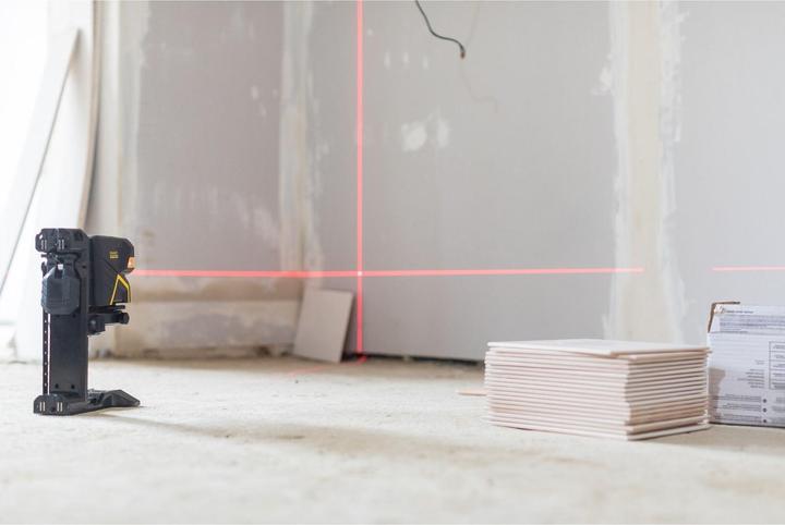 Actual product image Black & Decker Cross lines5spot laserFATMAXred