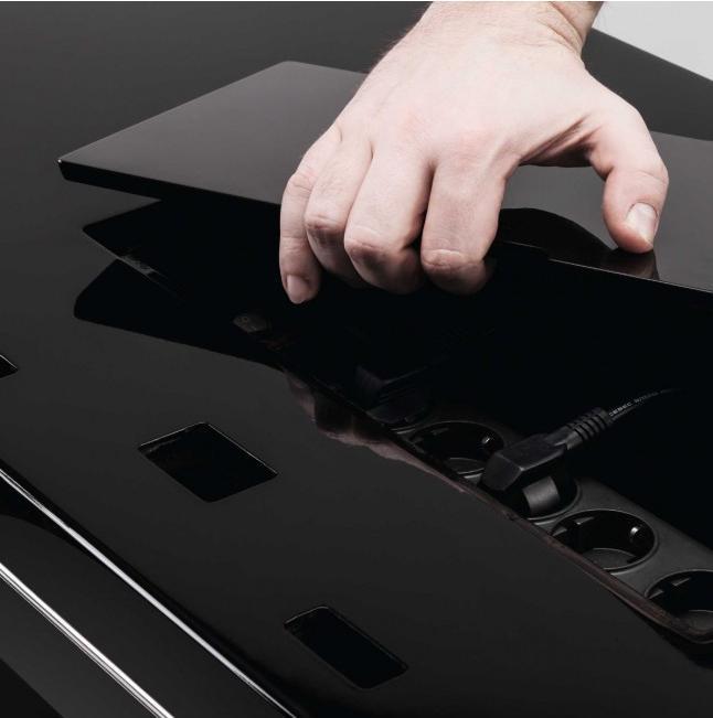 Actual product image Glorious Session Cube XL