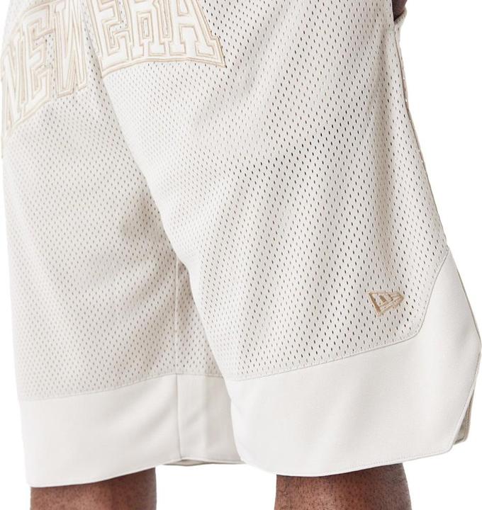 Actual product image New Era Overized Mesh Basketball Shorts stone beige - XL (XL)
