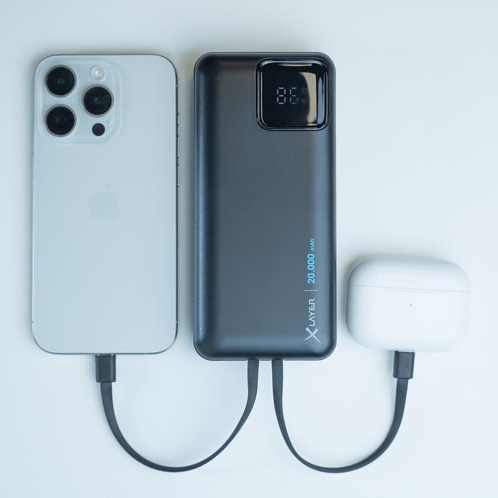 Produktbild Xlayer Powerbank 20.000 mAh mit zwei integrierten Kabeln PD 20W Black (20000 mAh, 20 W, 74 Wh)