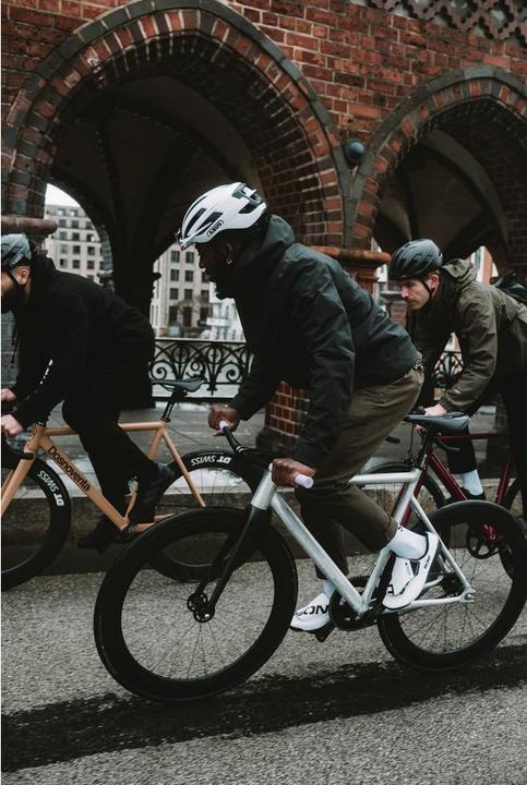 Actual product image Abus WingBack (51 - 55 cm)