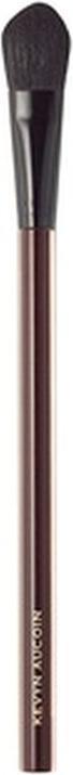 Actual product image Kevyn Aucoin The Base/Shadow Brush (Eye shadow)