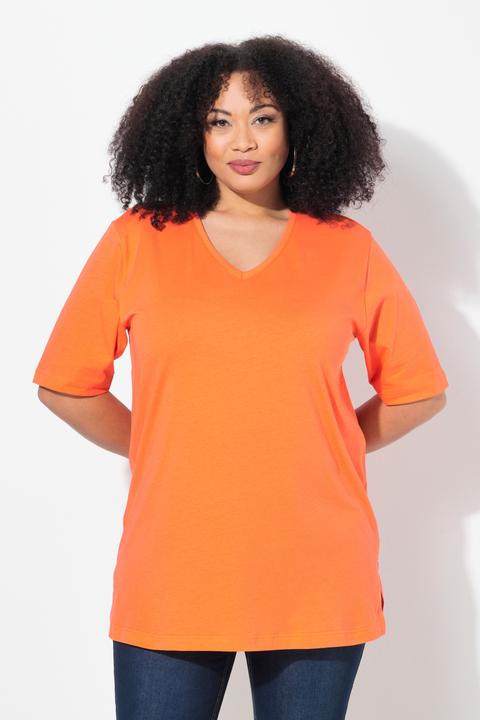 Actual product image Ulla Popken Basic V-Neck Relaxed Fit Short Sleeve Tee (42, 44)