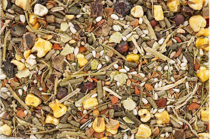 Actual product image Schweizer Staple food for chinchilla, 950 g (0.95 kg, 1 x)