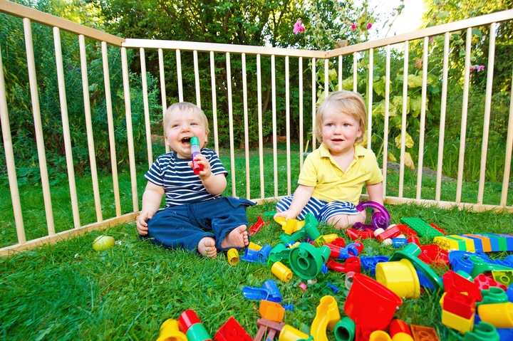 Actual product image Felibaby Strolch® 1+7 - Playpen Crawl Park Barrier Barrier made of solid beech (205 cm, 95 cm, Beech)