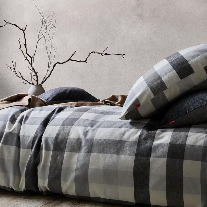 Produktbild Fleuresse gewebte Edelflanell Bettwäsche Lech Karo grau (Bettwäsche Set, 135x200 cm + 80x80 cm)