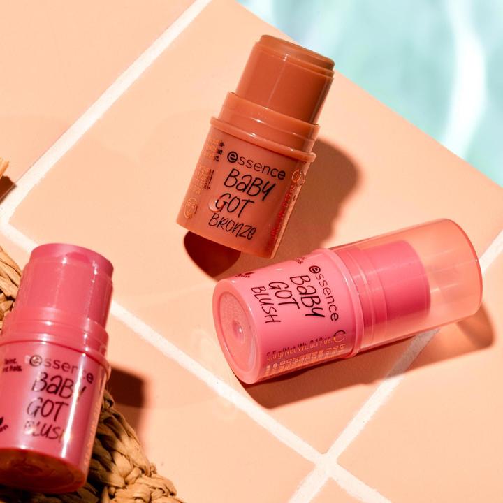 Image du produit essence Rouge Baby got blush 10 tickle me pink (10 tickle me rose)