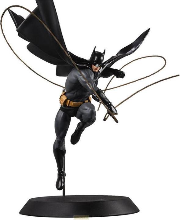 Produktbild McFarlane DC Direct Resin Statue DC Designer Series Batman (by Dan Mora) 40 cm