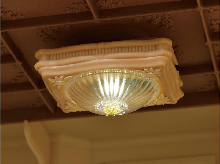 Actual product image Sylvanian Families Ceiling Light