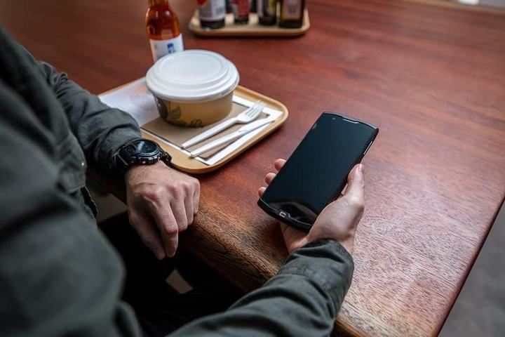 Image du produit Crosscall Core-X4 (64 Go, Noir, 5.45", Double SIM)