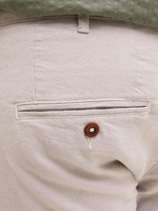 Actual product image Jack & Jones Plus Size Regular Fit Slim Fit Shorts Slim Fit Shorts (40)