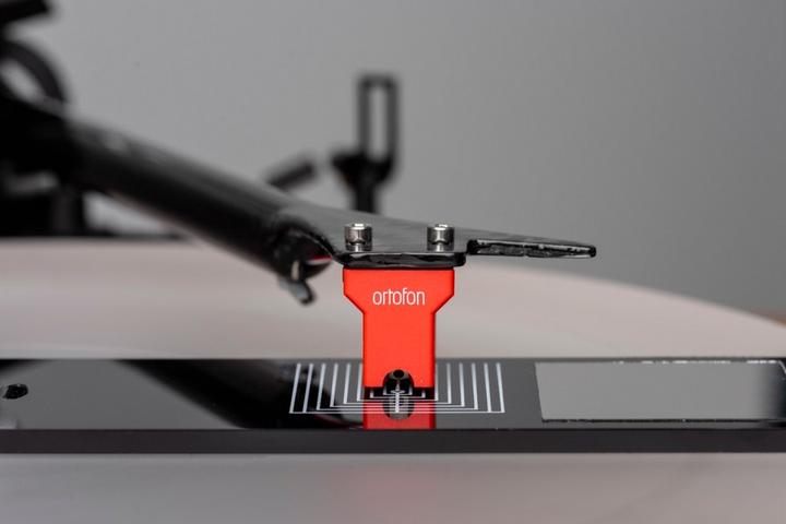 Produktbild Pro-Ject Align It Pro (Plattenspieler Abdeckung)