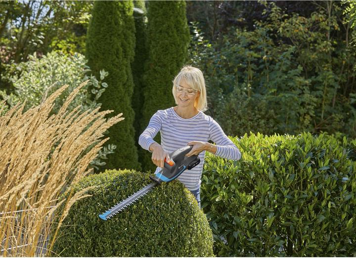 Produktbild Gardena EasyCut P4A (Akkubetrieb)