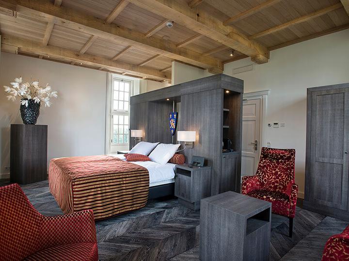 Produktbild Smartbox Benelux Deluxe mit 1 Übernachtung in königlichem Ambiente (2 Personen)