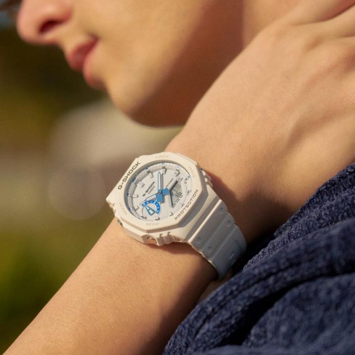 Produktbild Casio GA-2100HDS-7AER (Analoguhr, Chronograph, Digitaluhr, 48.50 mm)