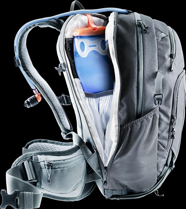 Actual product image Deuter Attack (20 l)