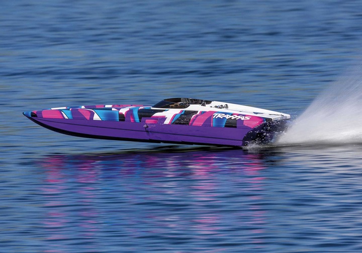 Produktbild Traxxas Catamaran