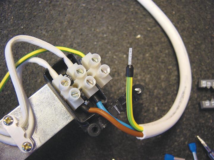 Immagine prodotto NWS Pinze per crimpare e assortimento di ghiere a filo (1900 mm)