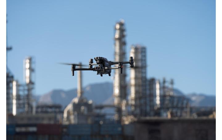 Actual product image DJI Multicopter Matrice 30T (3770 g, 48 Mpx)