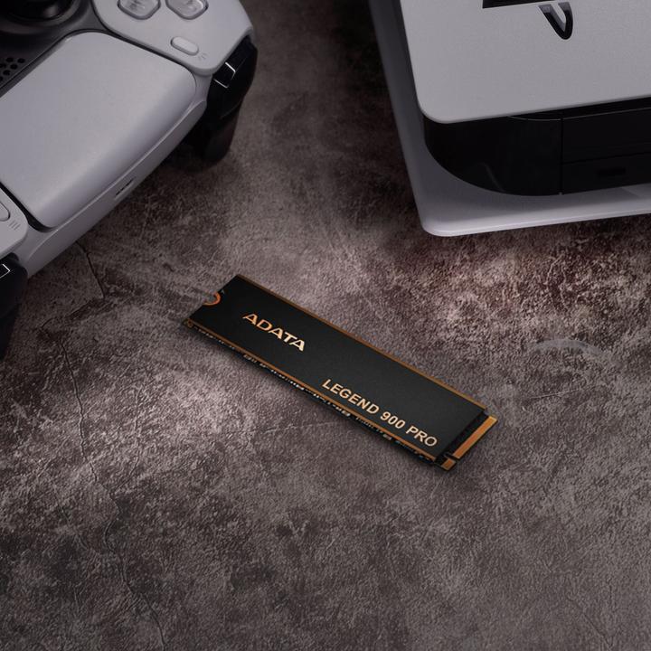 Actual product image Adata SSD 1.0TB LEGEND 900 PRO M.2 PCI4 (1000 GB, M.2 2280)
