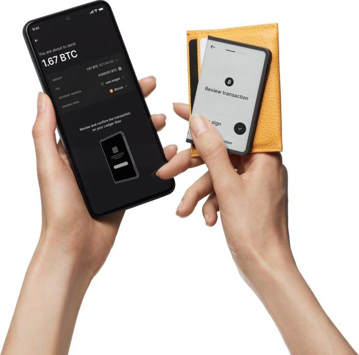 Produktbild Ledger Stax inkl. Recovery Key (Bitcoin, Cardano, Ethereum Classic)