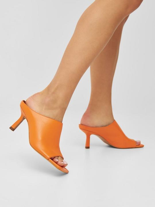 Actual product image Bianco BIAELLA Mules (40)