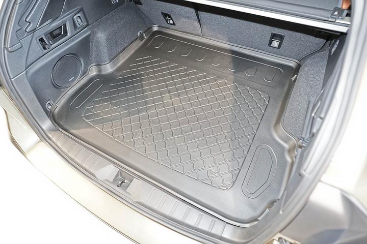 Actual product image Aristar Boot tray for Subaru Outback from 2021