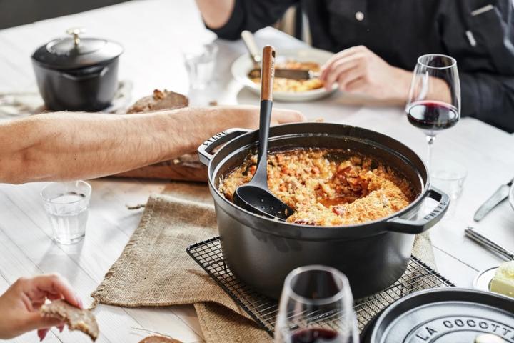 Actual product image Staub Cocotte (28 cm, Casserole + Stewpot, Cast iron)