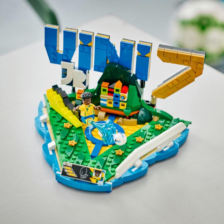 Image du produit LEGO Vini Jr. - Faits marquants du football (43027, LEGO Editions)