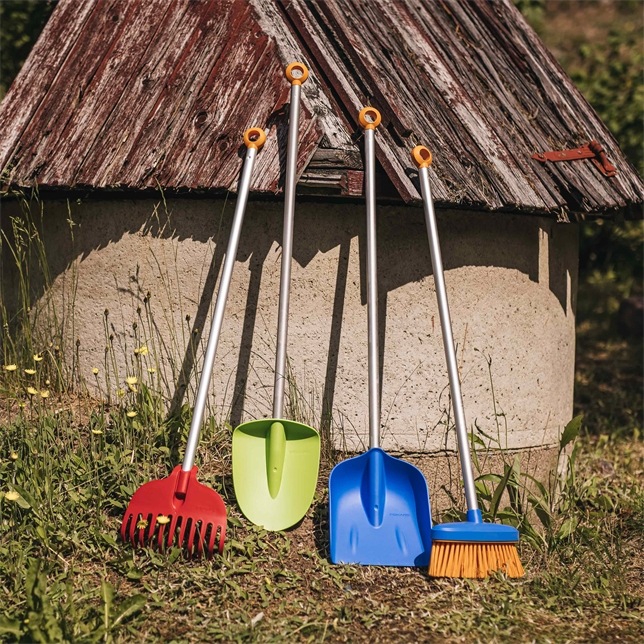 Produktbild Fiskars Kinder-Spaten Grün 138170