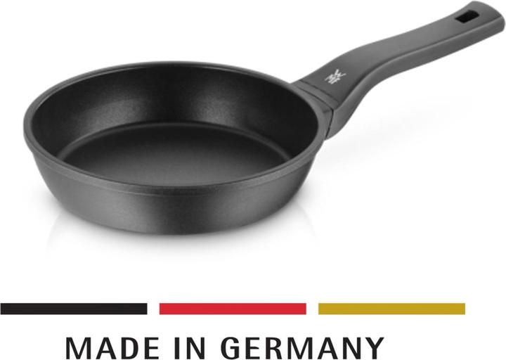 Produktbild WMF Antihaft Pfanne Bratpfanne 20cm Permadur Premium Induktion beschichtet (20 cm, Bratpfanne, Aluminium)