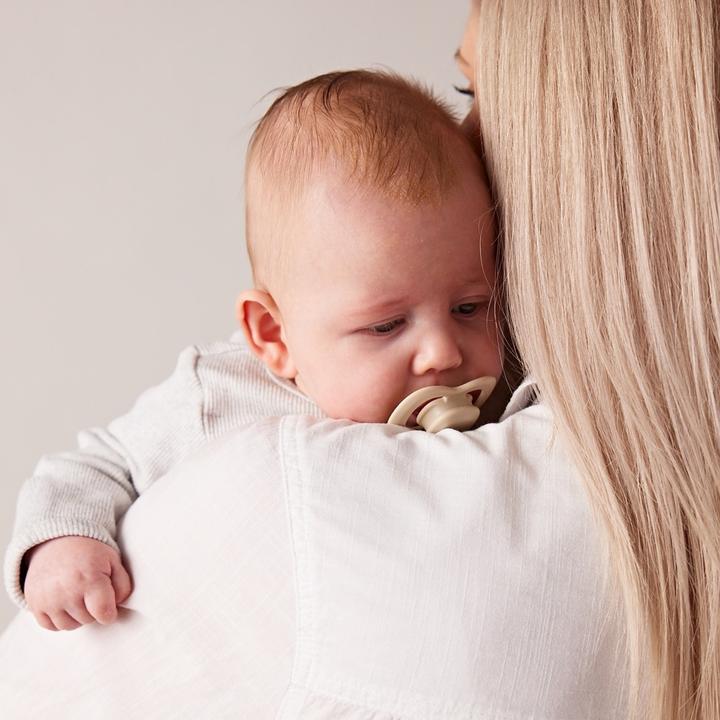 Actual product image B.Box Reversible blush latte (0 - 6 Months)