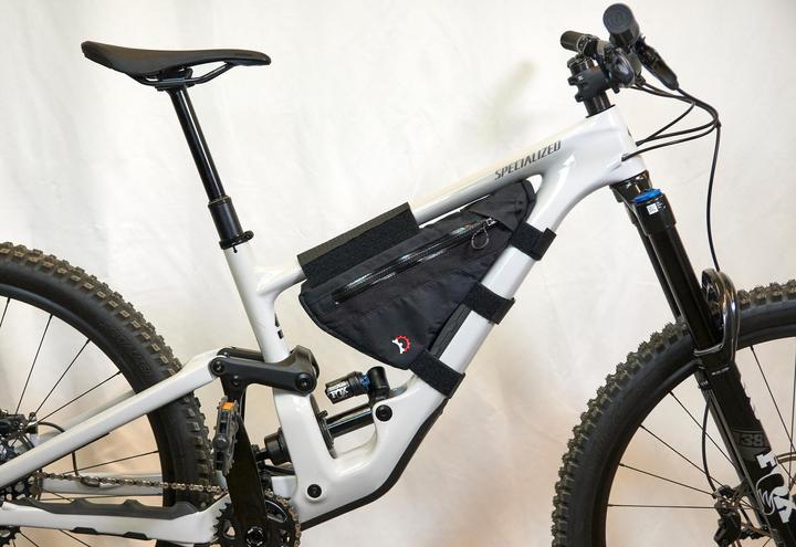 Productafbeelding Revelate Designs Choss Frame Tas, klein, zwart (Frametas)