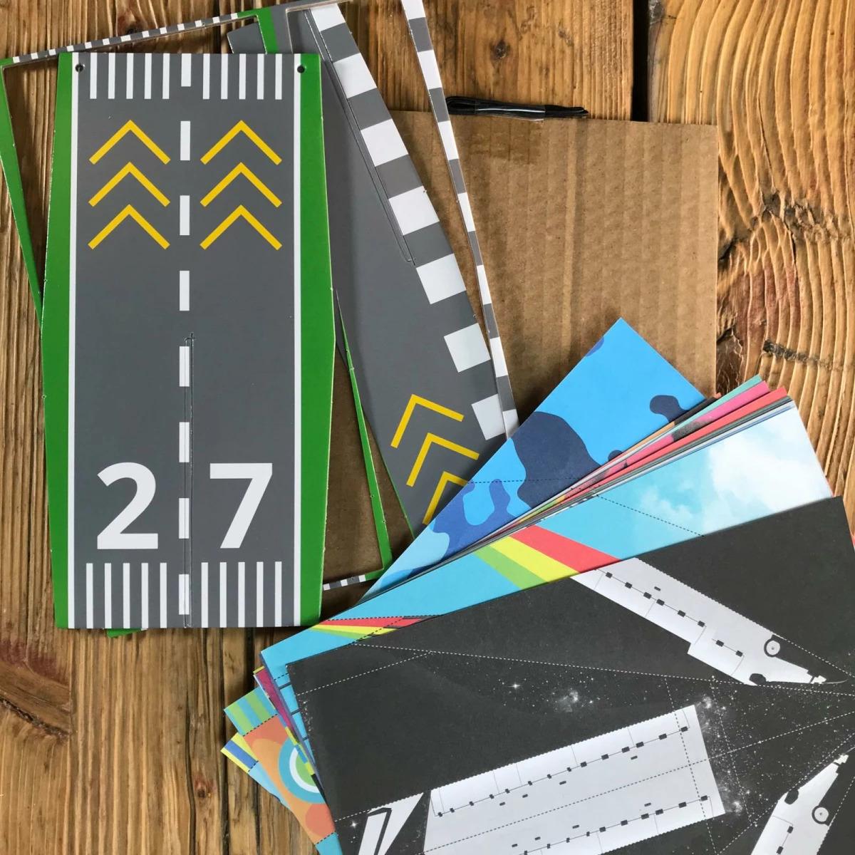 Thumbnail - Kreatives Bastelset: Turbo-Papierflieger, Kinderbücher