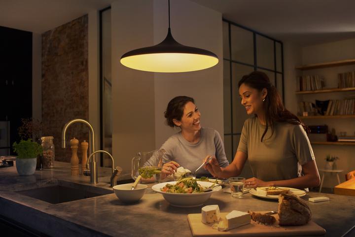 Image du produit Philips Hue Cher Base BT (3000 lm)